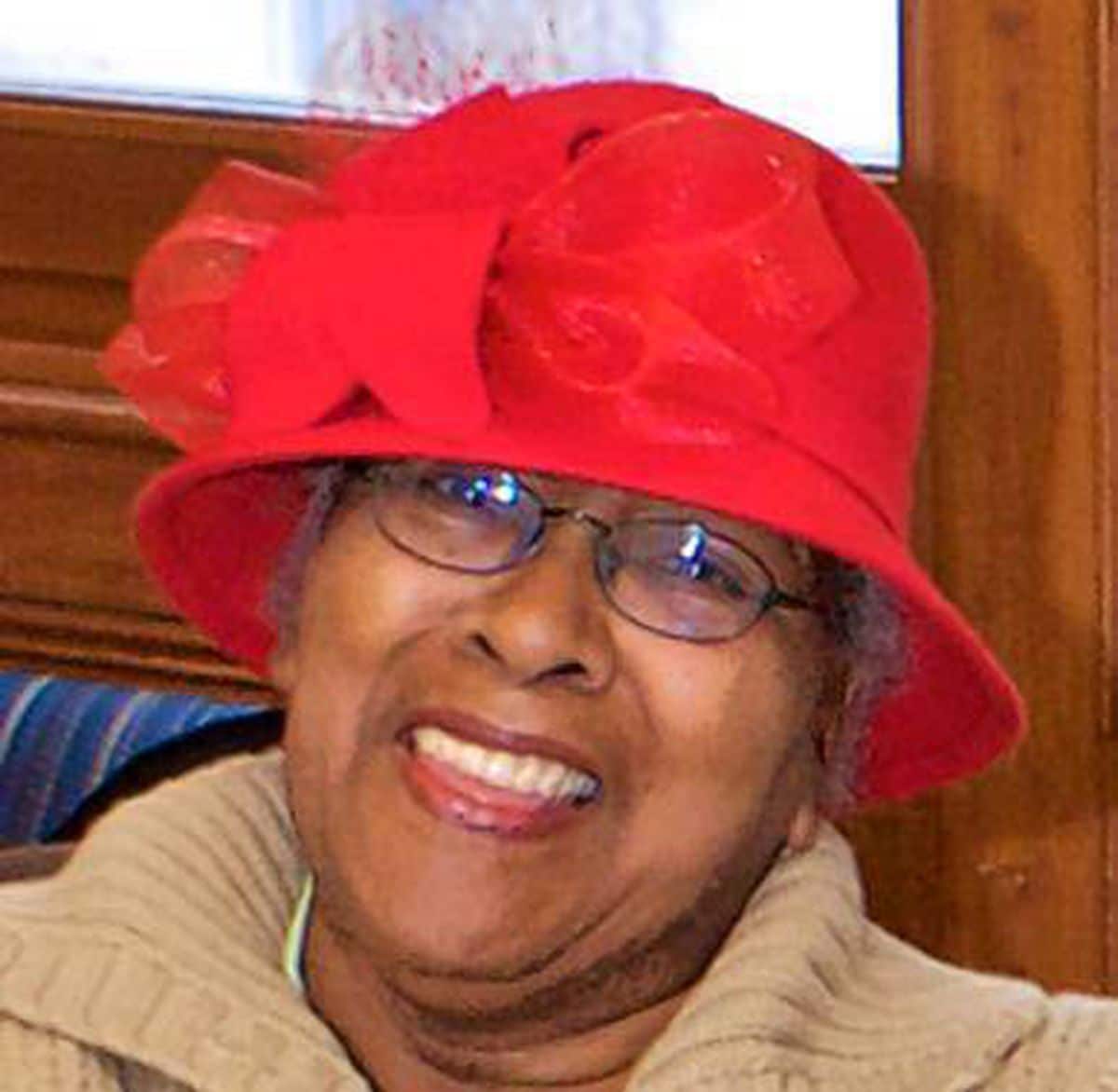 Doris J. Spriggs, aide to six mayors